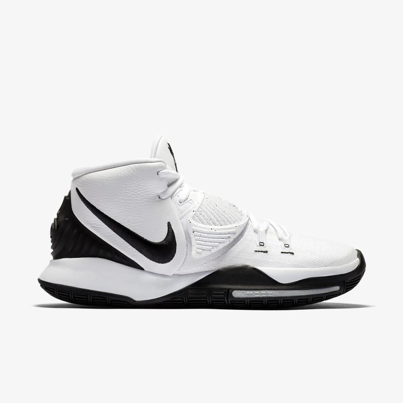 Kyrie on sale oreo shoes